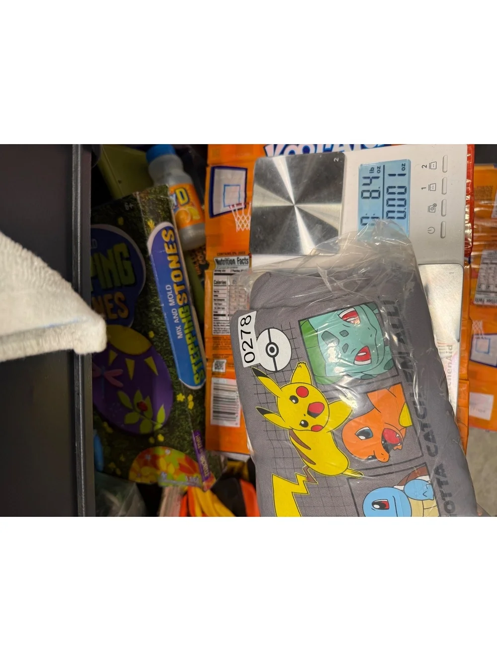Old Navy Pokemon Hoodie Kids Size S 6-7 Gray Pikachu